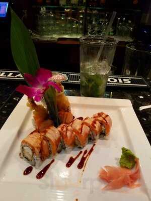 Fujiyama Steakhouse Sushi Bar