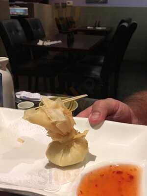 Fujiyama Steakhouse Sushi Bar