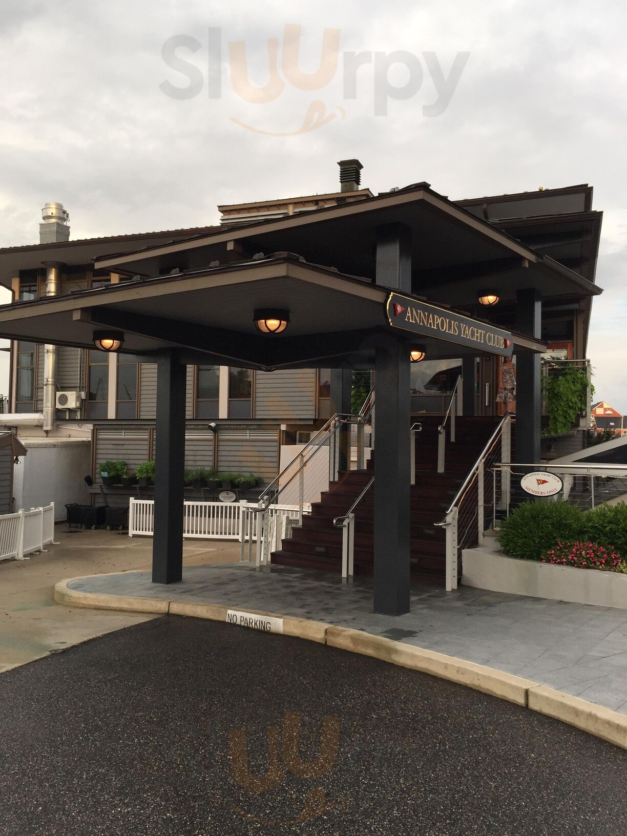 Annapolis Yacht Club