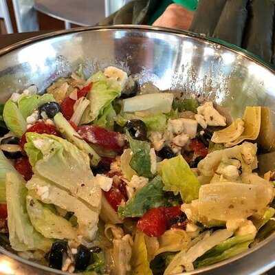 Pi Squared Pizza Tavern