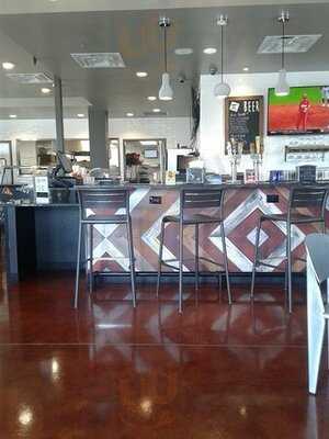 Pi Squared Pizza Tavern