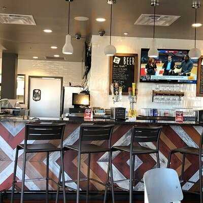 Pi Squared Pizza Tavern