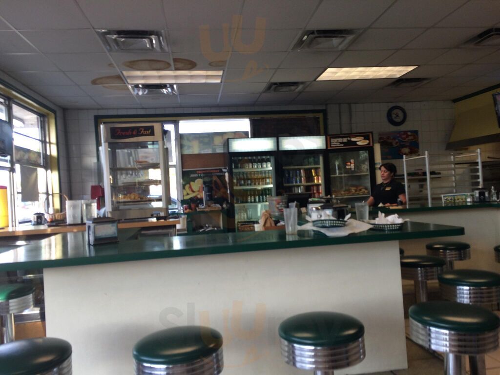 Sarussi Cafe And Restaurant