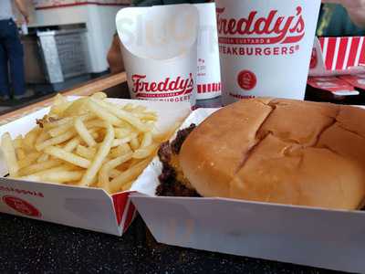 Freddy's