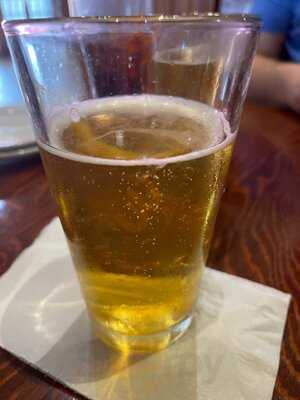 Charlie's Steak, Ribs & Ale