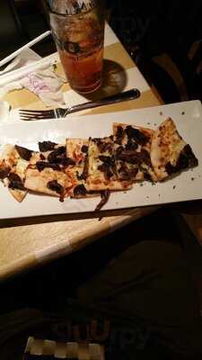 Uno Pizzeria & Grill