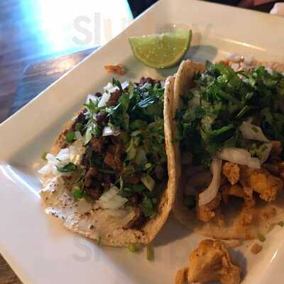 Lindo Mexican Restaurant & Supermarket