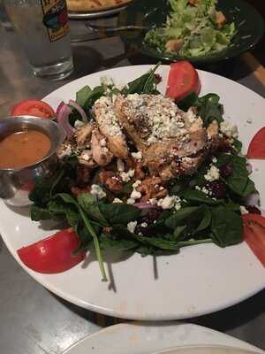 Mackenzie River Pizza Co.