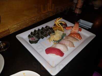 Sake Japanese & Thai Restaurant