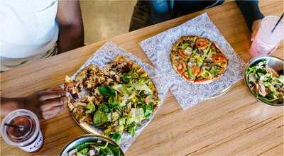 Azzip Pizza Bloomington