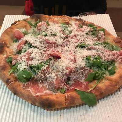 Howie's Artisan Pizza