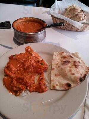 Paradise Biryani Pointe