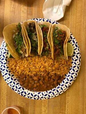 Taqueria Y Pastelitos To Go