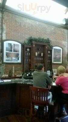 Artisan Wine & Cheese Cellar