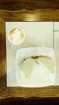 Brown Cup Cafe & Lounge