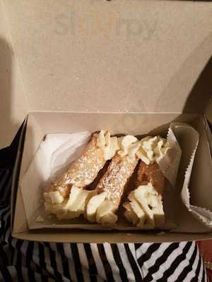 Tony's Huntington Inn