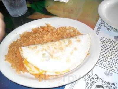 El Azteca Mexican Restaurant