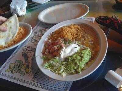 El Azteca Mexican Restaurant