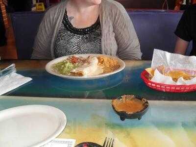 El Azteca Mexican Restaurant