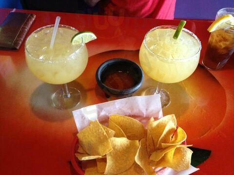 El Azteca Mexican Restaurant