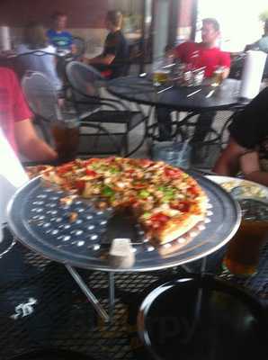 Woody's Hand Tossed Pizza