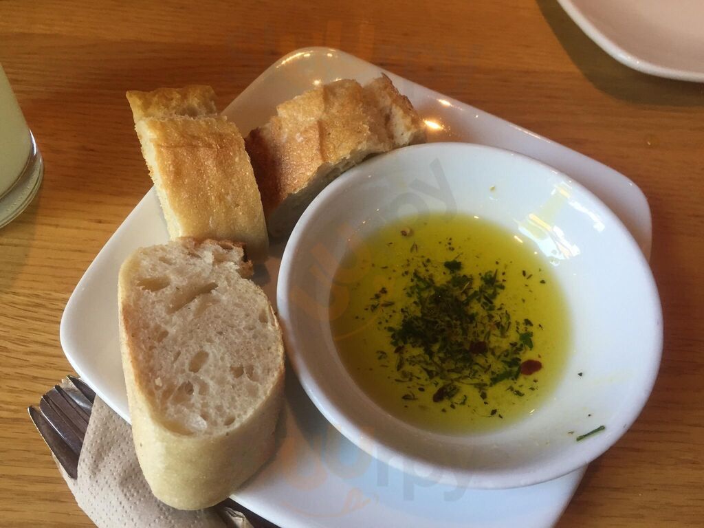 California Pizza Kitchen Stanford