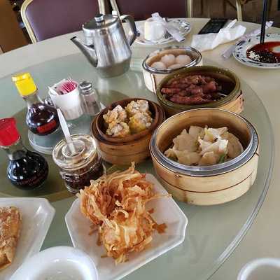 Lucky Star Chinese Restaurant