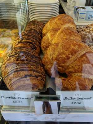 Saint Tropez Bistro And Beyond