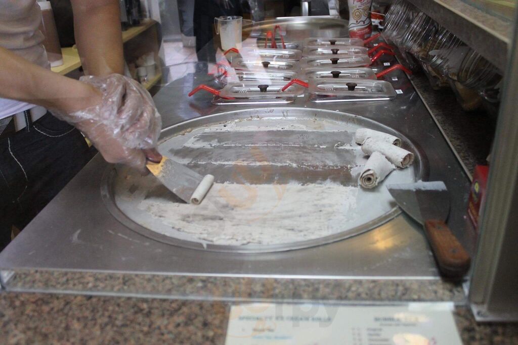 Ice King Ice Cream Shop
