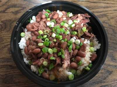 Mama T Parenti's Delicatessen