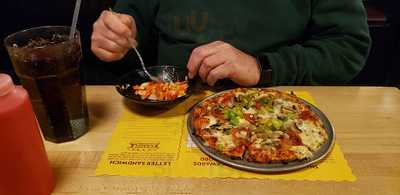 Monical's Pizza