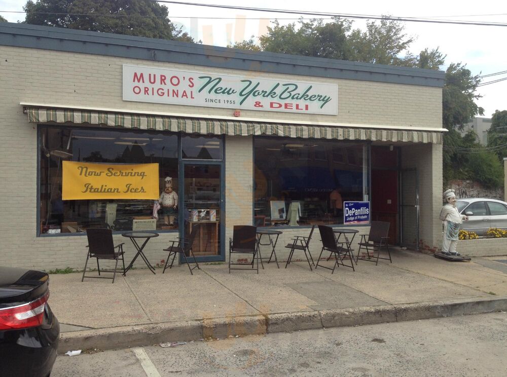 Muro's Original New York Bakery And Deli