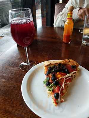 Patxi's Chicago Pizza