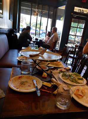 Patxi's Chicago Pizza