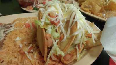 Si Como No Mexican Restaurant