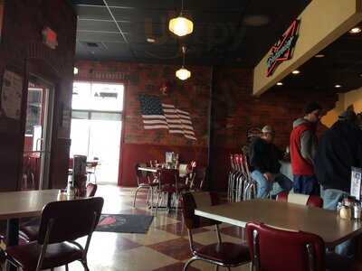 Sam & Louie's Italian Restaurant & New York Pizzeria