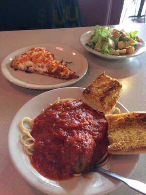 Sam & Louie's Italian Restaurant & New York Pizzeria