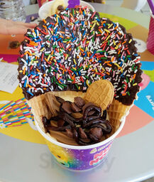Menchie's Frozen Yogurt