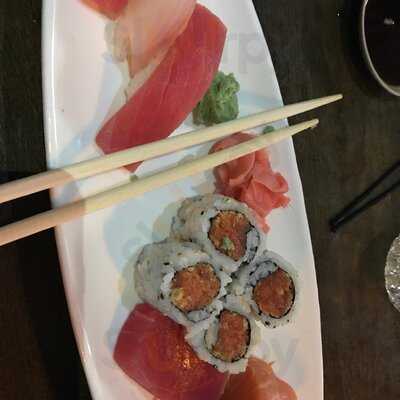 Osaka Japanese Steakhouse & Sushi