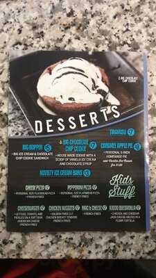 Salty Dog Bar At Stormy Point Village By Summerwinds