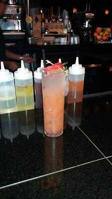 Dogwood Cafe And Lounge