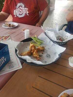 Hurricane Grill & Wings