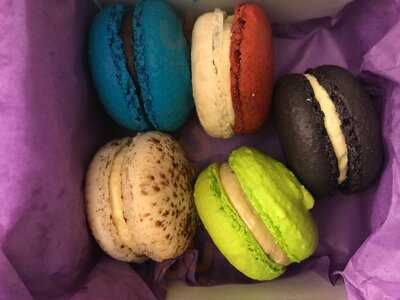 Janette & Co. Macaron And French Pastries