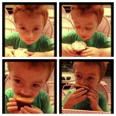 Buttercream Cupcakes & Coffee