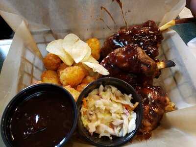 The Greene Turtle Sports Bar & Grille