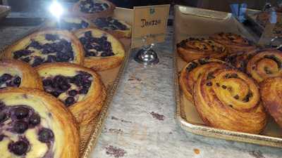 Prager Brothers Bakery