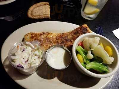 Rookie's Sports Bar & Grill