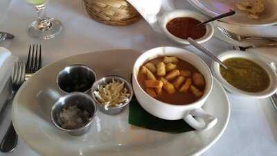 Ciento Seis Grill And Seabar