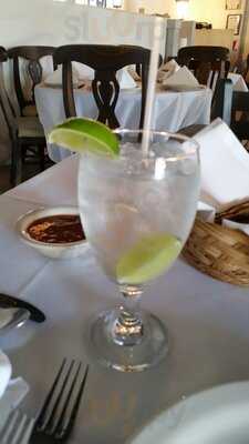 Ciento Seis Grill And Seabar