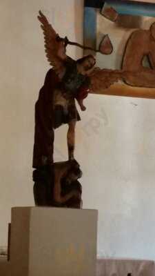 Ciento Seis Grill And Seabar